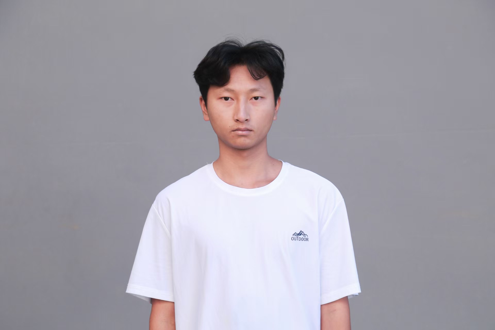 成员5